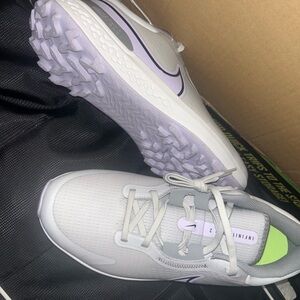 Nike White and Light Purple Running Shoes
